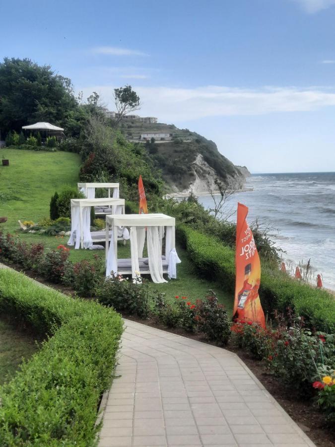 Byala Vista Cliff Apartments Buitenkant foto