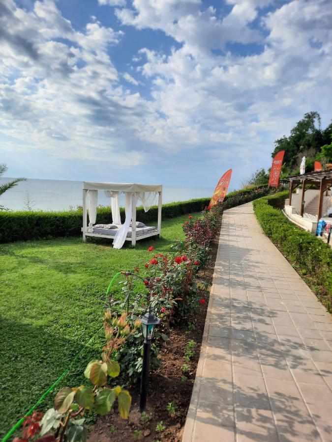 Byala Vista Cliff Apartments Buitenkant foto